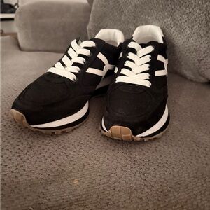 Veronica Beard Monochrome Women's Sneakers